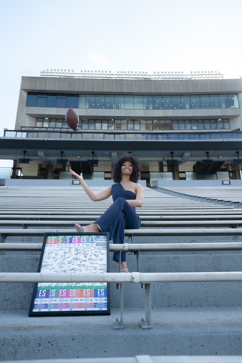 taylin_long's tweet photo. https://t.co/MtDycIyq0X

Excited to share that my portfolio is live! The foundation that I have been able to establish with the Mountaineers is one that i’ll always be grateful for. More to add, but here’s the start 💙

 #hailwv #gomountaineers #wvufootball #sportsphotographer https://t.co/WnyQBk1tsn