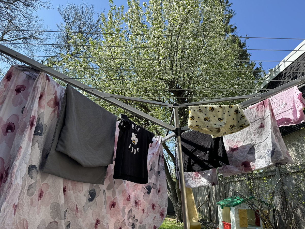 The many joys of summer… laundry drying in the sun. 🧺