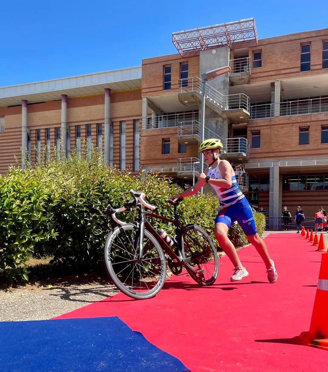 Triatlon infantil JUDEX este finde en las instalaciones de la Granadilla. Como viene la cantera! Enhorabuena a todos los clubes y triatletas participantes. Gracias a la Federación Extremeña de Triatlon @fextri y a nuestros atletas locales Club Triatlon Pacense 🏊🏃🚴🏻‍♂️#Badajoz