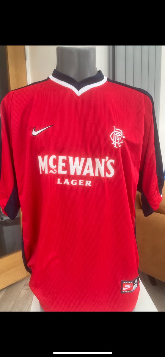 MatchwornStrip's tweet image. Nice little find this. Rangers Reserves away match shirt from 98/99