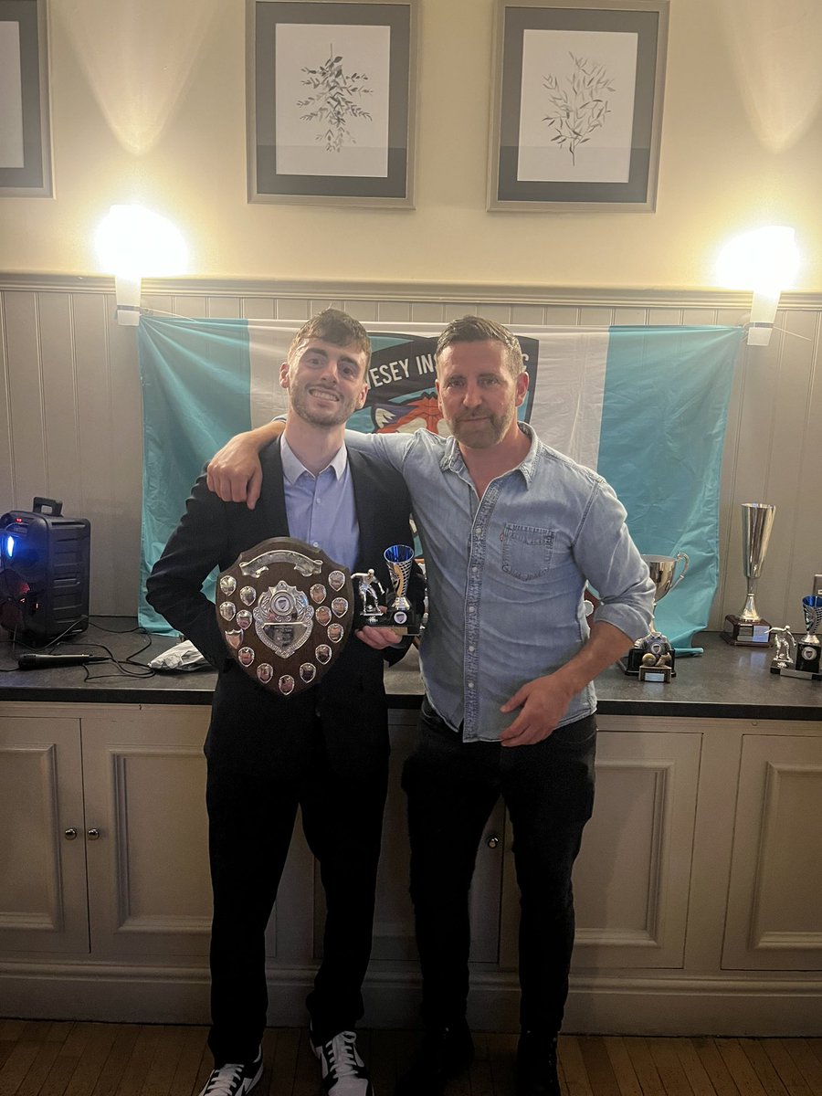SwavOfficial's tweet photo. This years chairman’s awards 💙

Young player of the year - Sam Hitchins
Chairman’s award - Dan Chambers

Good to see two of our boys getting the recognition they deserve 💪💙 https://t.co/1S26nGqRhB