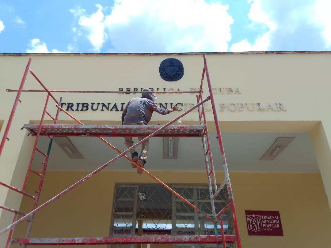 #CubaJusticia Continúan bien labores para mejorar sede del Tribunal Municipal Popular de Morón