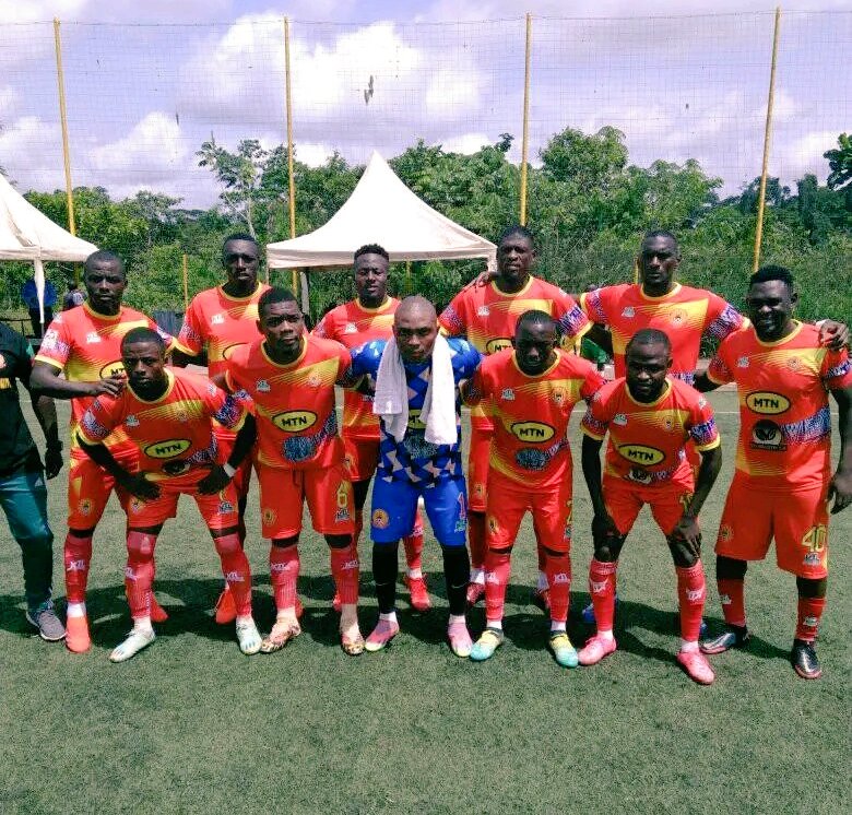 🟡🔴 Unisport du Haut Nkam se qualifie pour les 16e de finale de la Coupe du Cameroun après sa victoire (1-0) face à Hemle de Botko. L'unique but de la partie est signé Caleb Lienou Ngameni dans les dernières secondes de la rencontre. 🇨🇲