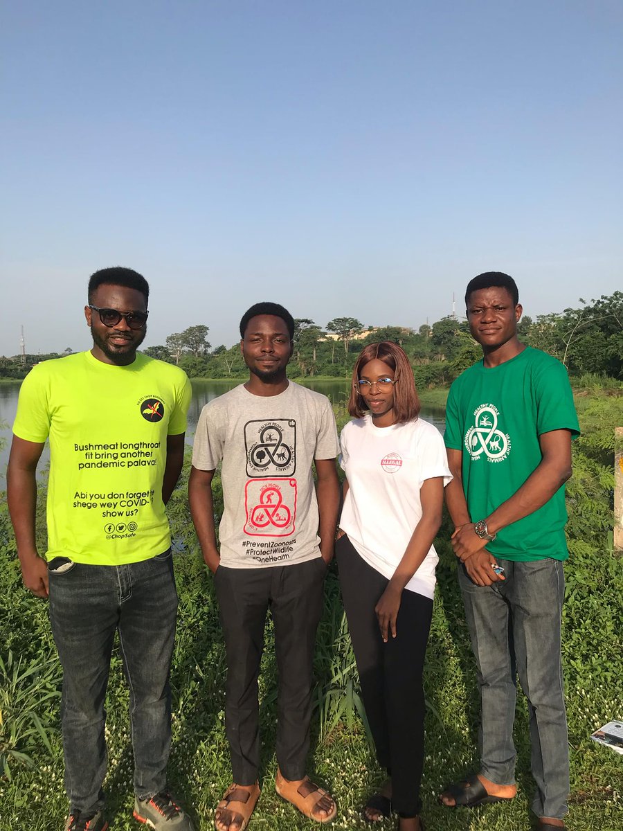 Chop_Safe's tweet photo. Bushmeat longathroat fit bring another pandemic palava. Make we no quick forget wetin COVID-19 do us!
Make we protect everybody health, make we free  wild animals and the forests!
#PreventZoonoses #ProtectWildlife #ProtectForests #OneHealth #KeepUsSafe #keepthemwild https://t.co/nlIfVmDLik