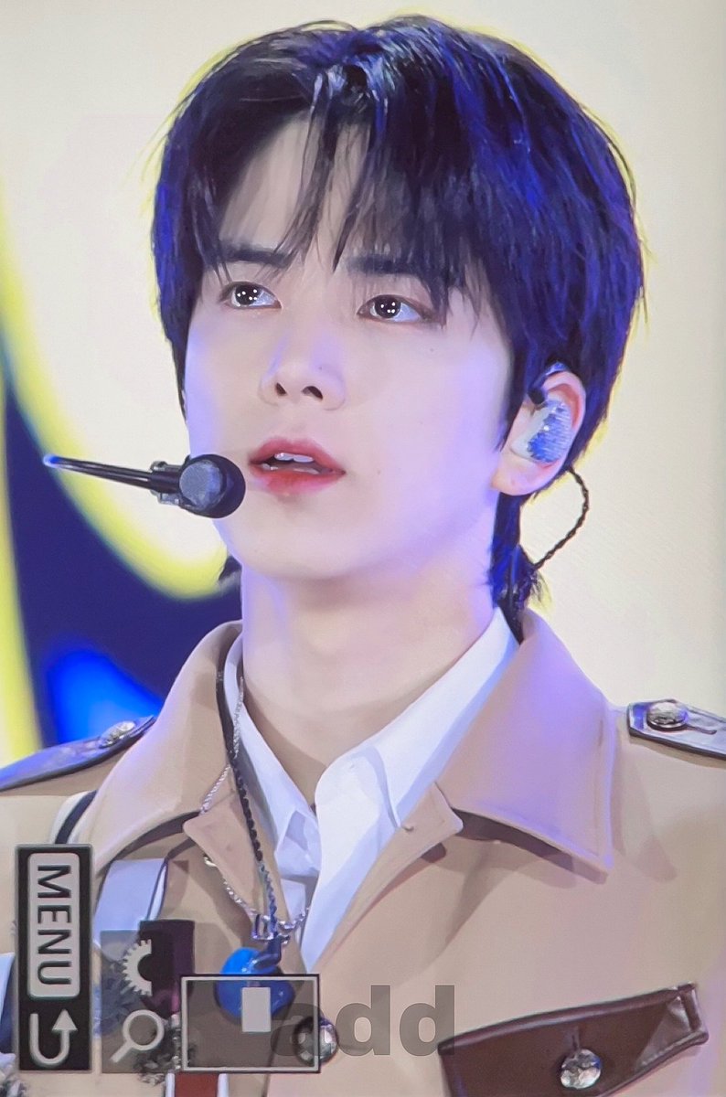 240519
오늘 너무 예뻐요,,
#더보이즈 #THEBOYZ #영훈 #YOUNGHOON