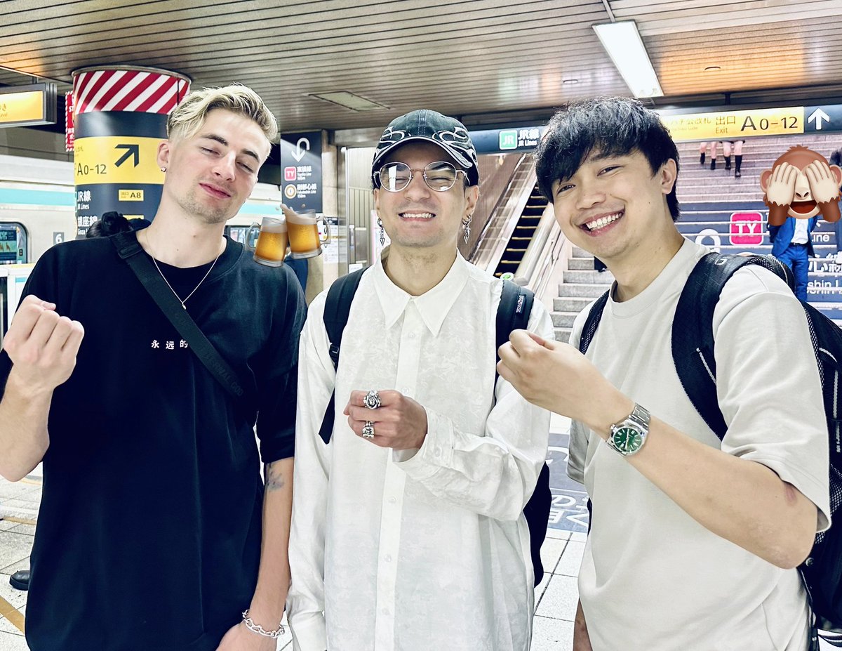 Last weekend catching the first train back with 3 drunk dudes #goonsquad #Tokyo
