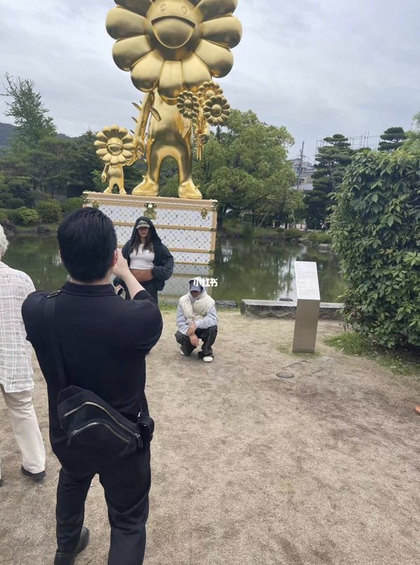 Hailey and Justin in Japan. 🤍