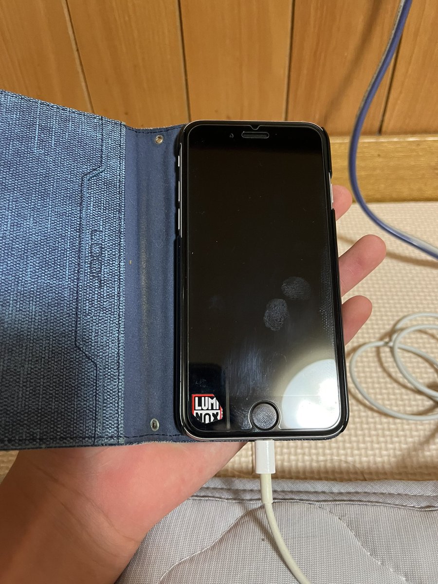 父のiPhone6出てきた
懐かしすぎる