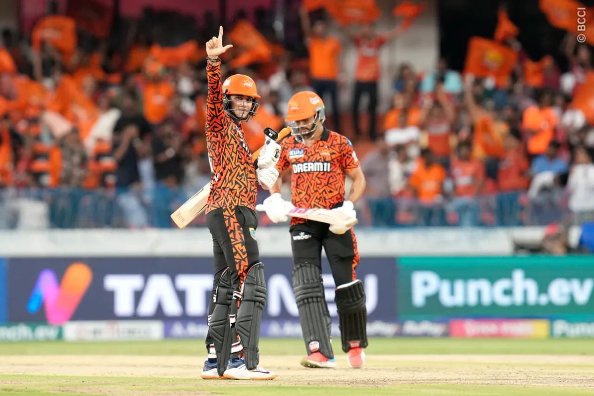 Sunrisers rise to second place on the #IPL2024 points table. Sunrisers Hyderabad beat Punjab Kings by 4 wickets to finish their league engagements. SRH will finish second if #RR lose their last league match against #KKR or if there is a no result. PBKS 214/5 in 20 overs lost