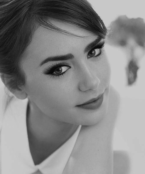 #LilyCollins