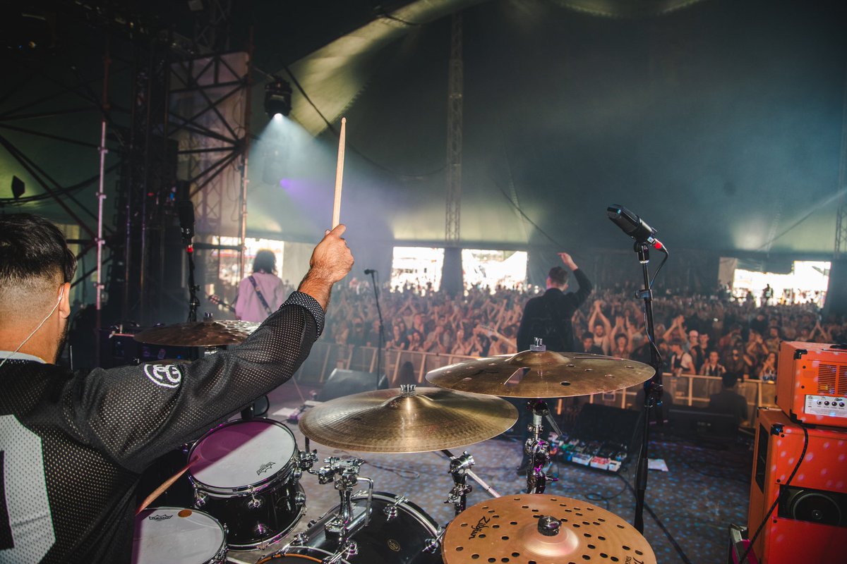 Also, Last time we played in Leeds was to a RAMMED tent at <a href="/OfficialRandL/">Reading & Leeds Fest</a> last year… Honestly one of the wildest crowds. Can’t wait to see that same energy in a small venue! We’ll see you at <a href="/Oportobar/">Oporto</a> on June 18th, not many tickets left for this either.. (link in bio)