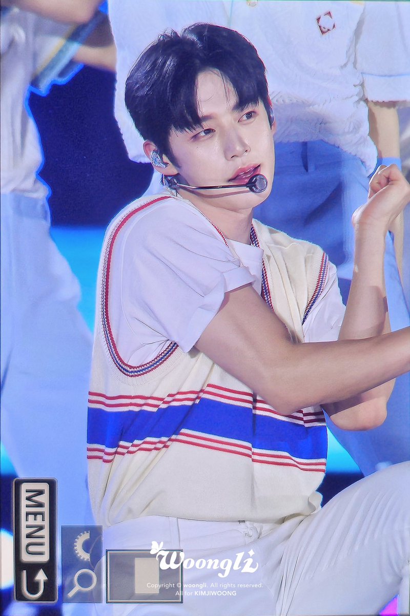 240519 메가콘서트

#김지웅 #KIMJIWOONG #제로베이스원 #ZEROBASEONE #제베원 #ZB1