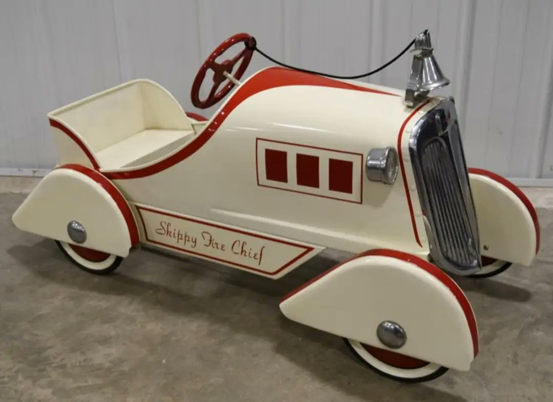 1930s Skippy Fire Chief pedal car
