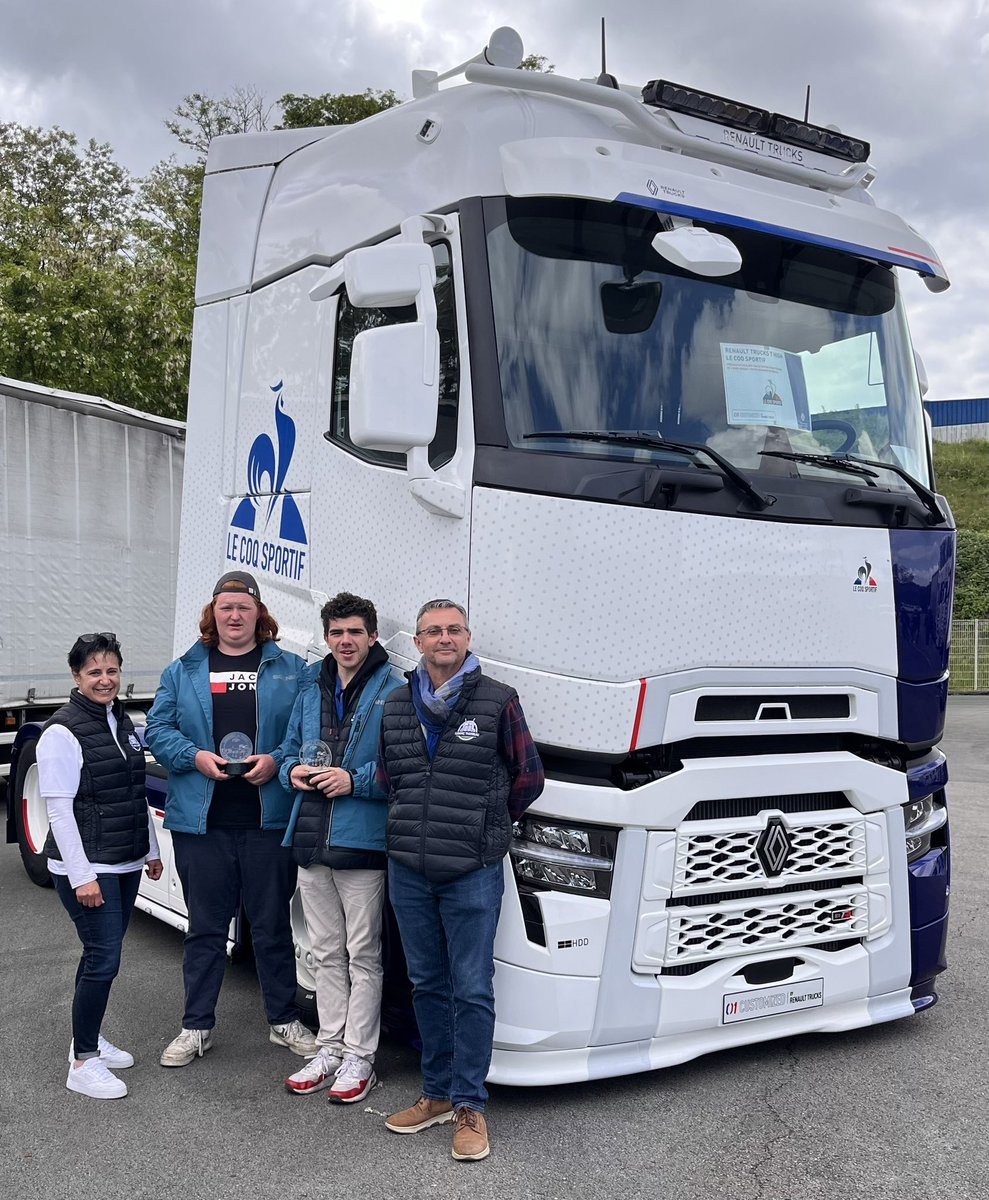 Ils l’ont fait le Championnat de France des Conducteurs Routiers et ils remportent un prix chacun 👏

👉 Léo se classe 2eme slalom citypro
👉 <a href="/matheo_brouail/">Matheo Brouail</a> 3eme grue auxiliaire 

Le <a href="/JGallieni/">LPO GALLIENI Toulouse</a> de <a href="/actoulouse/">Académie de Toulouse</a> très fiers de leurs résultats 
Félicitations Messieurs