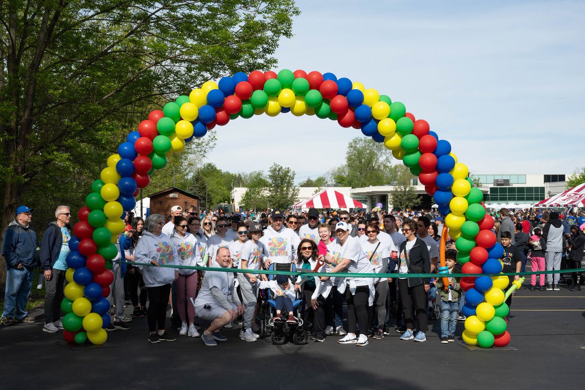 #TeamWestHerr had a great time as the Presenting Sponsor of @SummitBuffalo’s 2024 Autism Walk!

Together, with your help, we raised more than $285,000 that will directly impact the children and adults who receive Summit services 👏 ❤️ ✨ #WestHerrCares