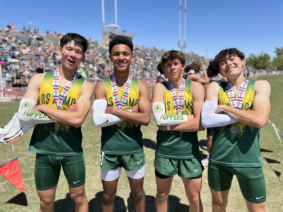 It ain’t just the red or green chile that’s hot in New Mexico!

First ever 4x100 under 41 in NM 🔥 

40.93. All classes state record.

@ChorizoRed 🙌🏼