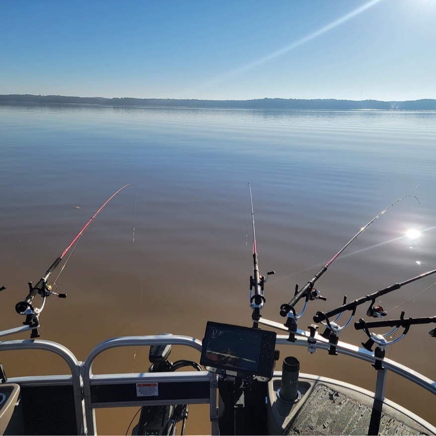 Sit back and enjoy the view while our R100 Spyderlok does all the work for you! #MillenniumMarine #FishMillenium #AnglerApproved #Fishing #spyderlok