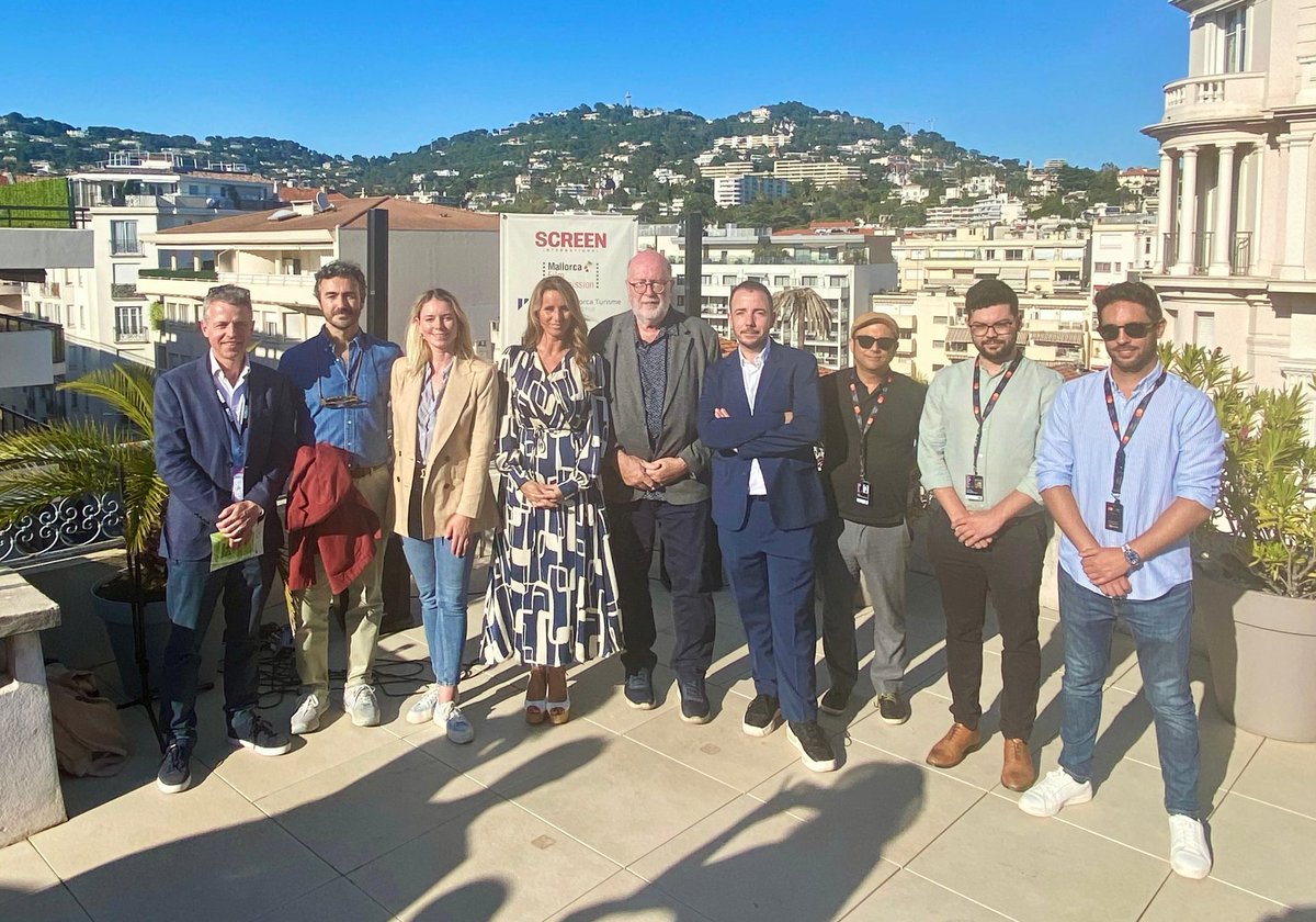 Ayer en el <a href="/mdf_cannes/">Marché du Film</a> Mallorca fue gran protagonista. <a href="/MallorcaFilmCo/">Mallorca Film Commission</a>, en su compromiso con la sostenibilidad, anunció su nuevo Green Film Forum. Además, se presentaron las nuevas ediciones de <a href="/atlantidafilm/">Atlàntida Mallorca Film Fest</a>, BIAM y <a href="/EVOLUTIONIFF/">Evolution Mallorca International Film Festival</a>.