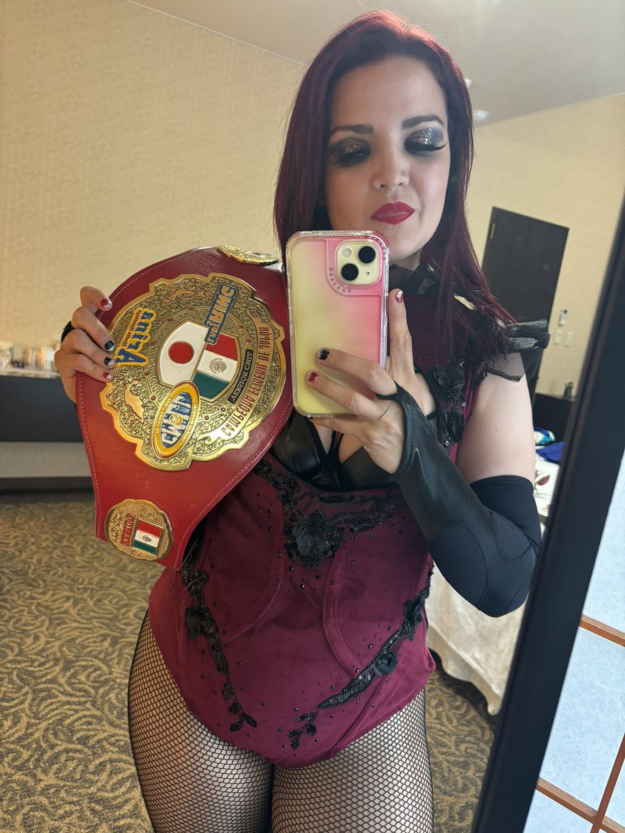 Siluetacmll's tweet photo. 🖤Un triunfo mas🖤
Arigato @mbpw4545
楽しかったです。
.
.
.
#CMLL #AmazonaCMLL #mbpw https://t.co/R0xBYw4ook