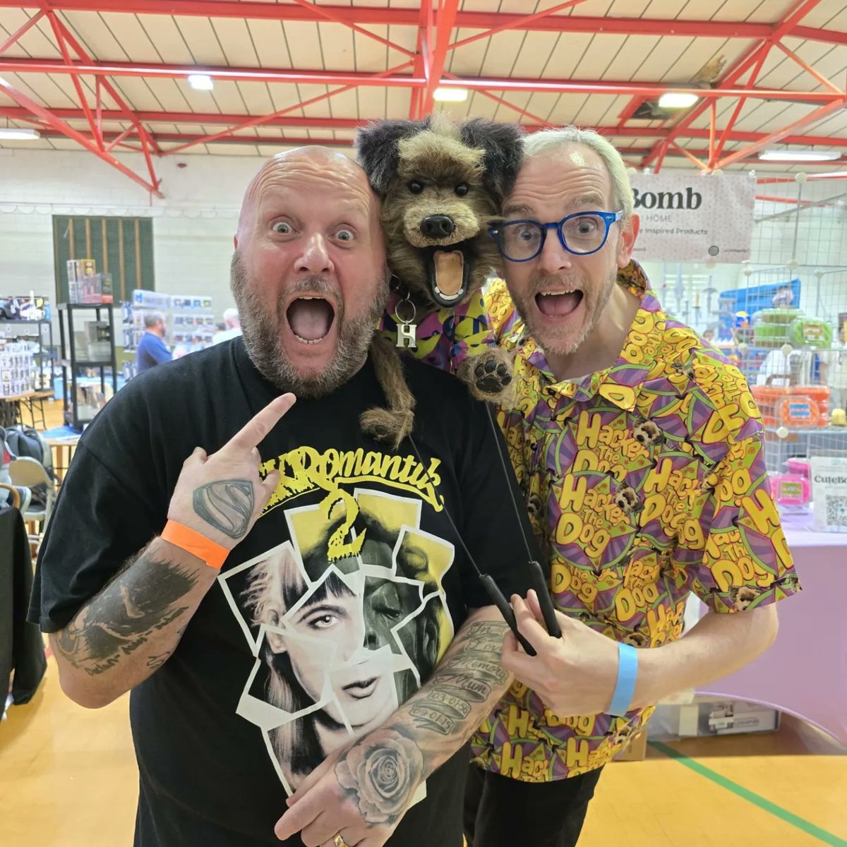What can I say, <a href="/Phil_Gluvets/">Phil Fletcher</a> was great to meet.  Hilarious fella, really great.  And of course, #HackerTDog at <a href="/cutefoxevents/">Cute Fox Events 🦊</a> #Cliffecon.