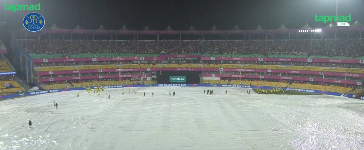 Heavy rain in Guwahati, and they have covered the entire ground. Just look at this white blanket, this is so amazing, 🫡❤️

PCB should take notes, this is how you do it when it rains. Kamaal kardiya, padosiyo 🔥🔥

#IPL2024 #tapmad #HojaoADFree
