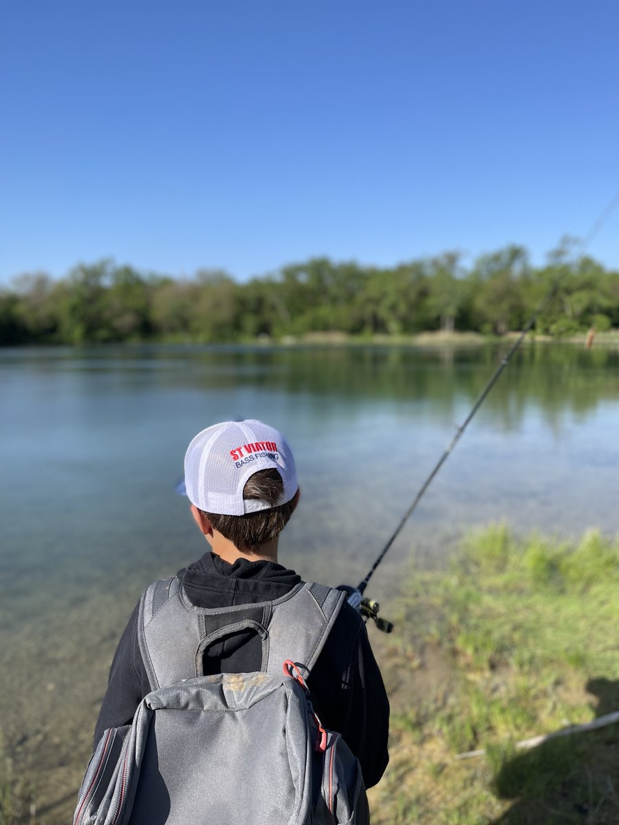 Saint Viator Bass Fishing tweet media