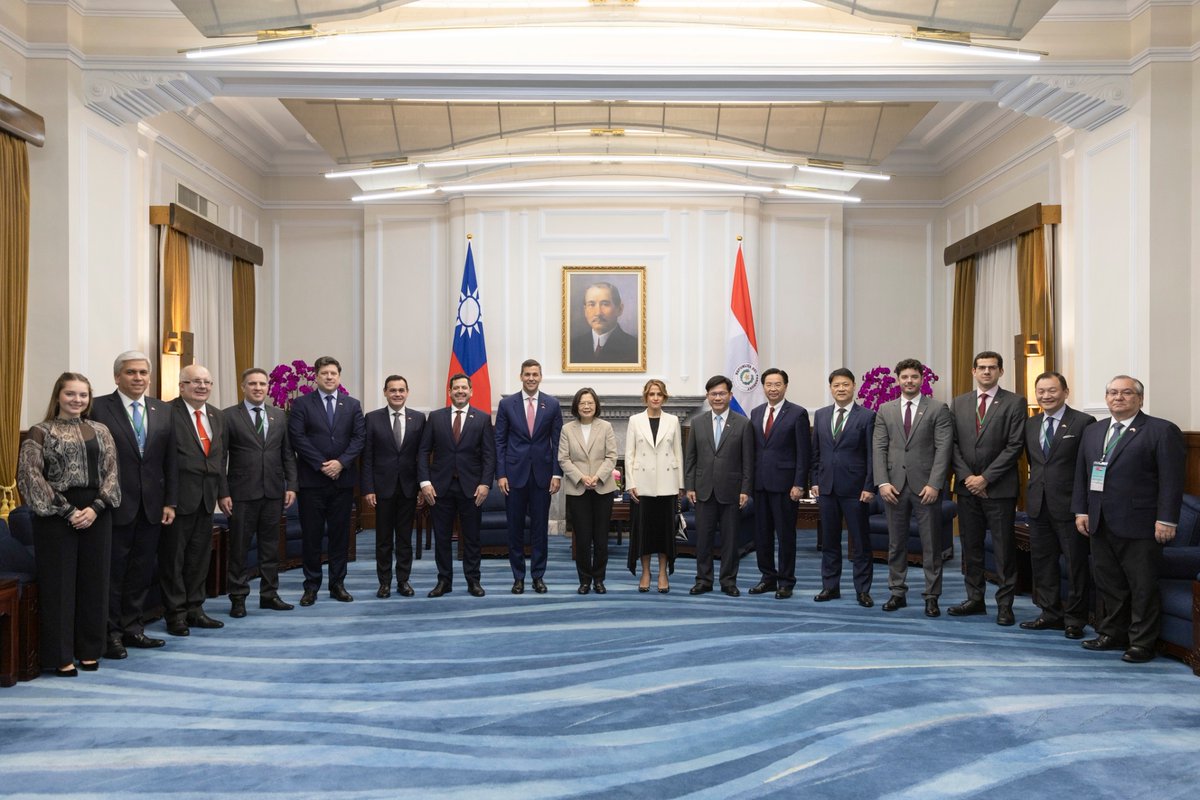 Happy to meet with President @SantiPenap on his latest visit for Inauguration Day. I’ve been delighted to see #Taiwan-#Paraguay bonds flourish, and am confident that under President-elect @ChingteLai’s leadership, our nations will continue to achieve great things together.