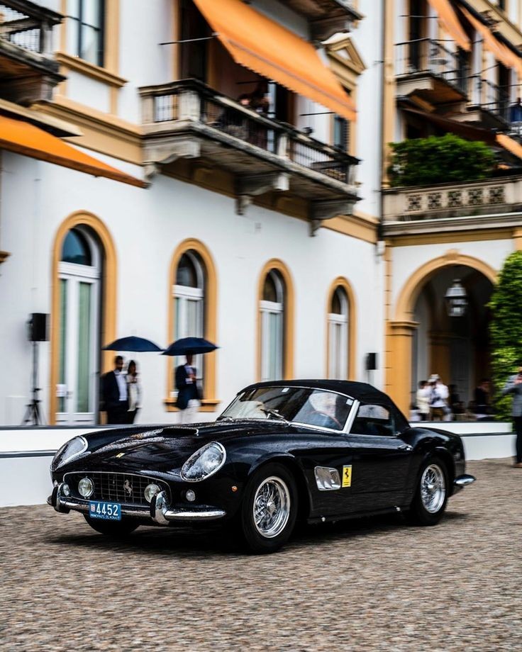#Ferrari 🇮🇹 250 GT California
