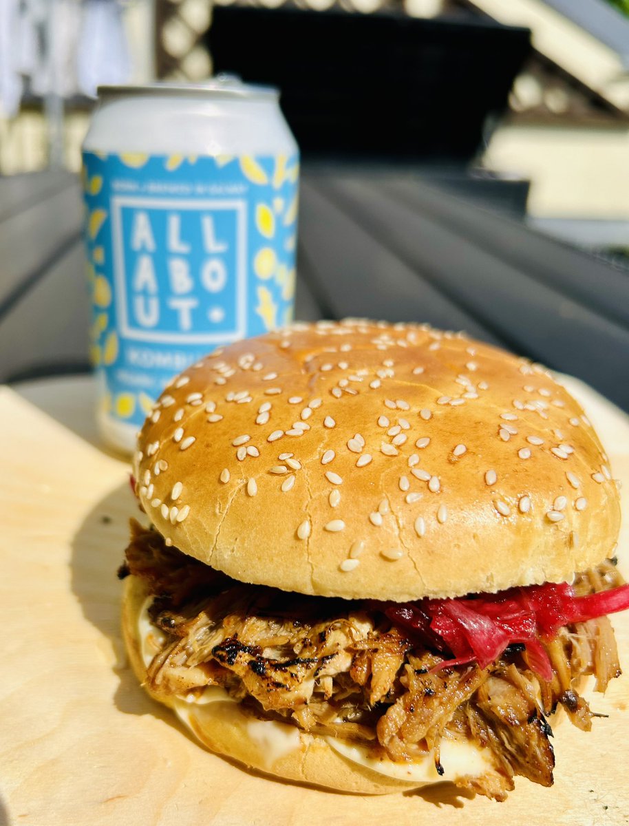 Pulled pork a la just one cookbook, braised in a pressure cooker with soy sauce, sake, Japanese style chicken stock, ginger and scallions. Finished with a Korean style bbq sauce and blowtorched for extra caramelisation! In a toasted brioche bun with pickled onions. Happiness