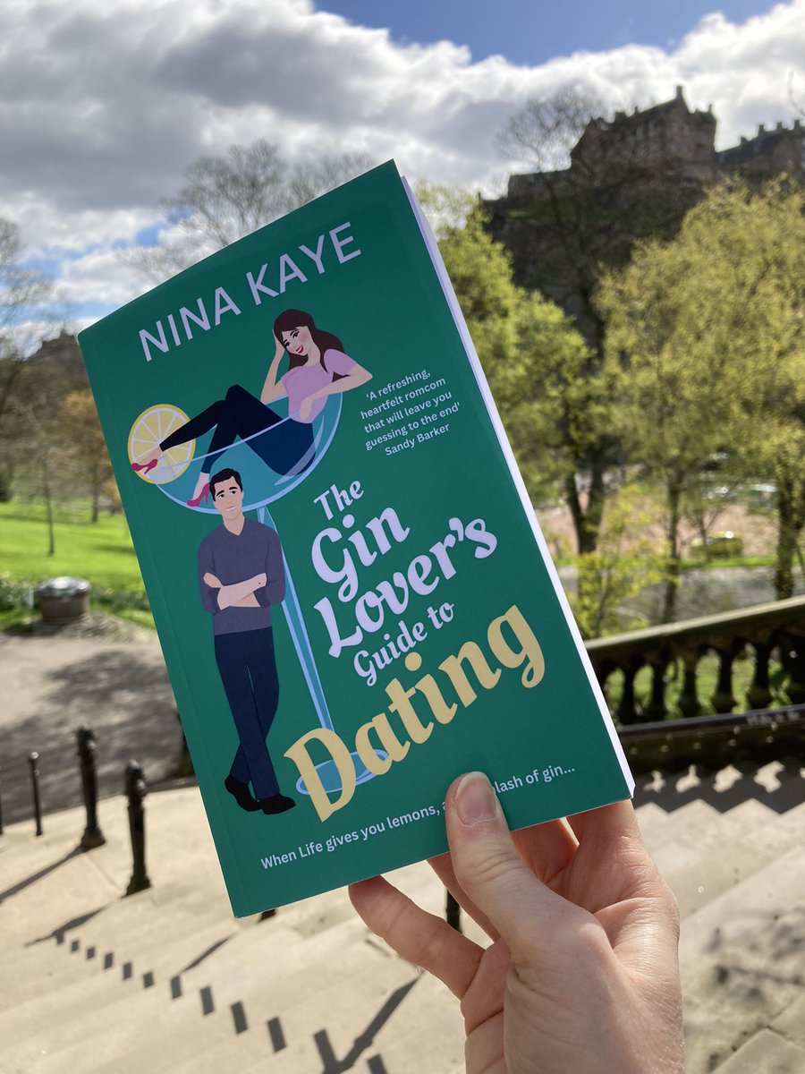 So great to finally hold my debut novel in my hand! 😍📚 An Edinburgh based romcom with an appropriate backdrop to boot. You don’t need to be a gin lover to love this one! Check it out 👉 amazon.co.uk/dp/B0D1GLY49B #romancereaders #edinburgh #romcom