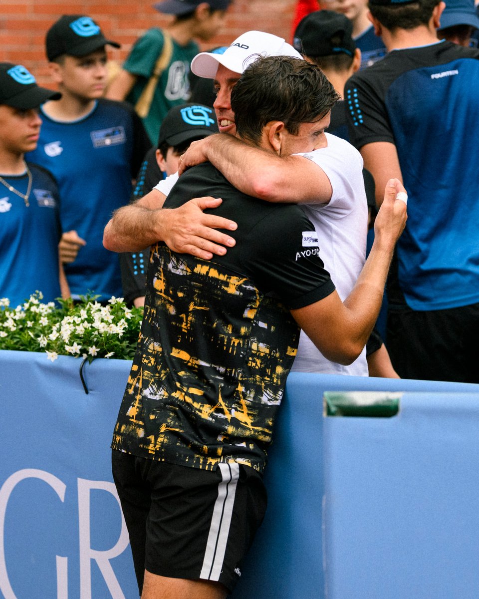 A picture says a thousand words ❤️ #ATPChallenger | @FrancecoPassaro