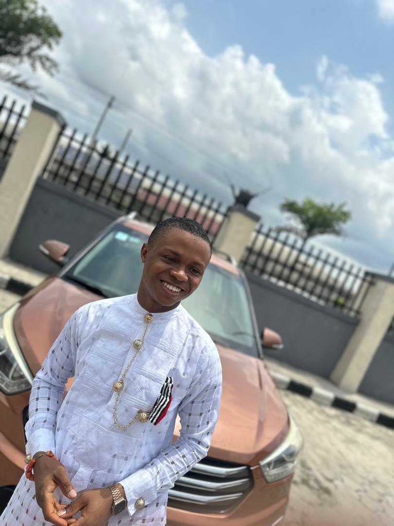 Keerebu_Paschal's tweet photo. Don't quit till you make it, 
God is by your side ❤️💯✅ #happysunday
https://t.co/Dm5bk6PEjG https://t.co/TuJyM7UvRM