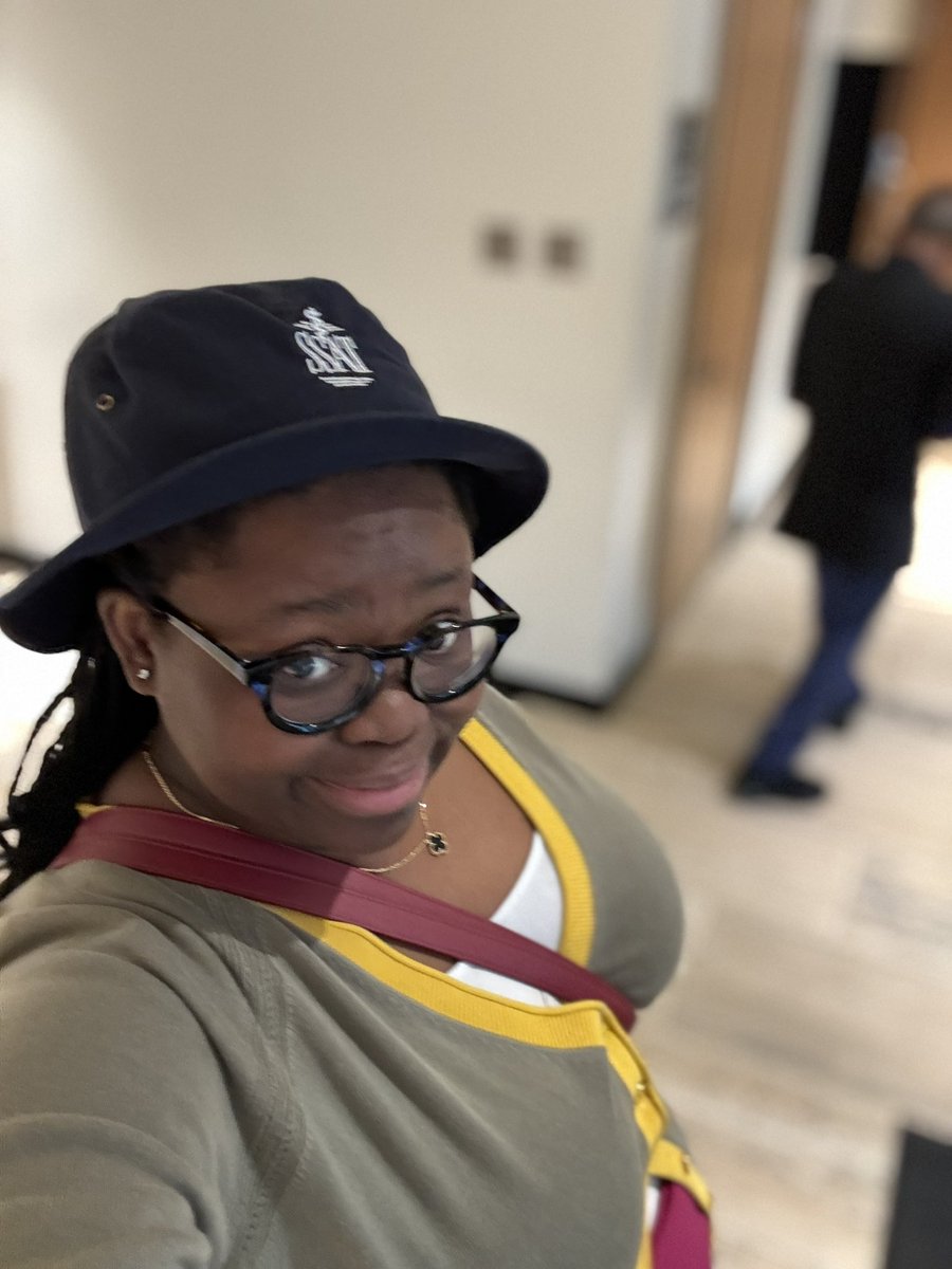 Perfect accessory for #DDW is an @SSATNews bucket hat. Come grab yours at the foundation dinner tonight @TsengJennifer @ZhiVenFongMD @rajarnarayan @altierim1 @AMVillanoMD