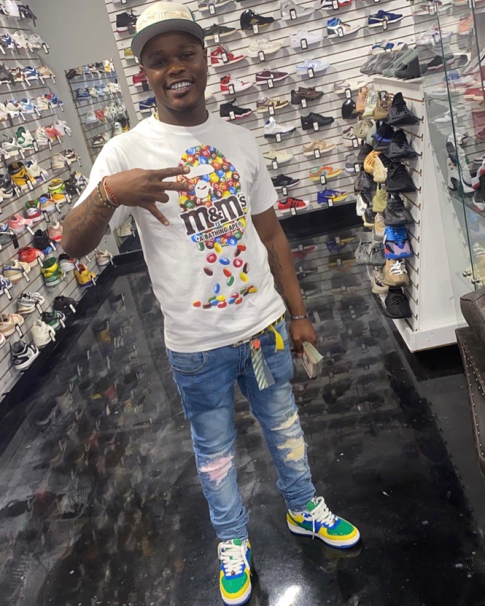 lilbossysp's tweet photo. This Shit Out Tha Mud Lil Nicca I’m SelfMade♻️ https://t.co/NtlchvLsrg