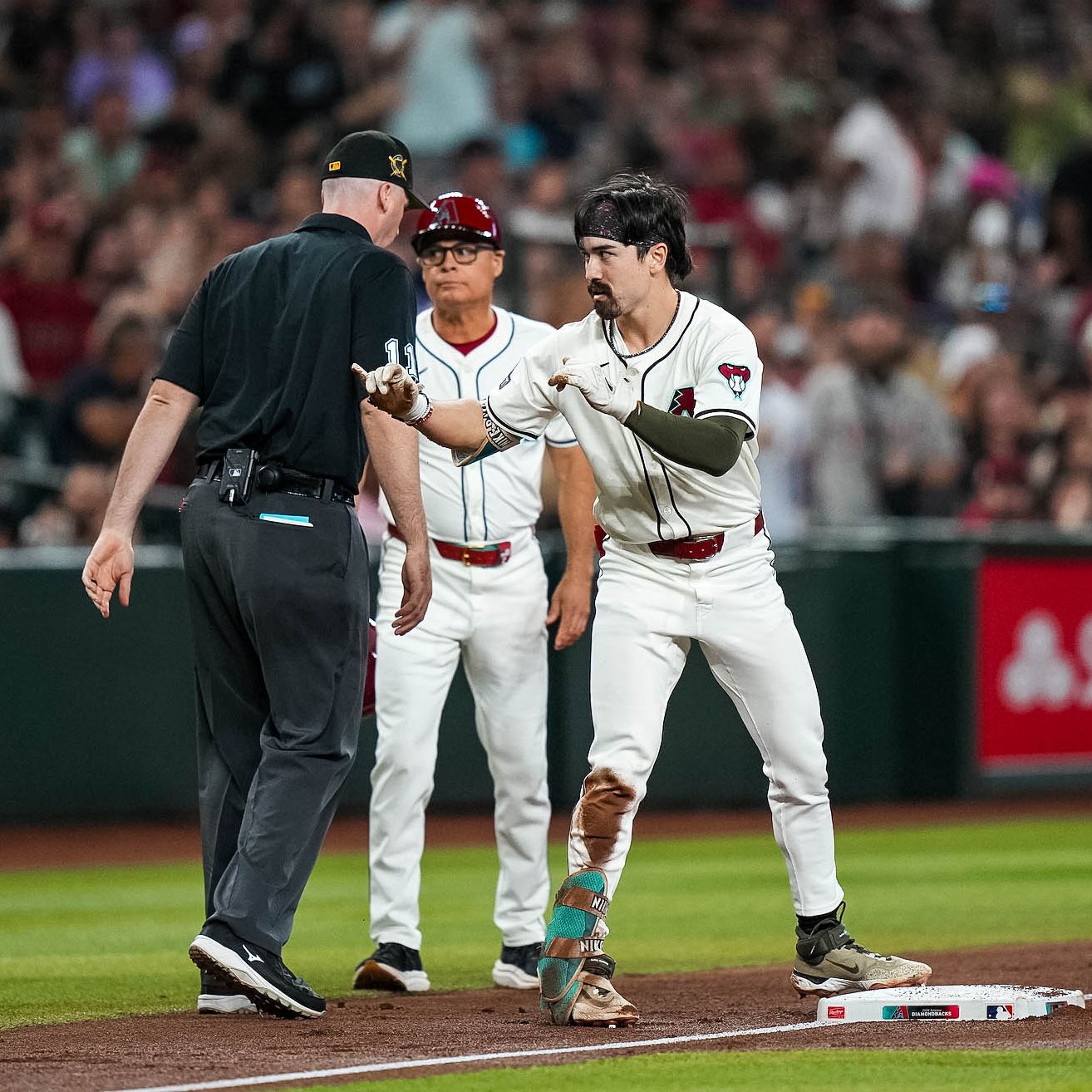 Arizona Diamondbacks on X: "1-0. https://t.co/1eJvobCq5y" / X