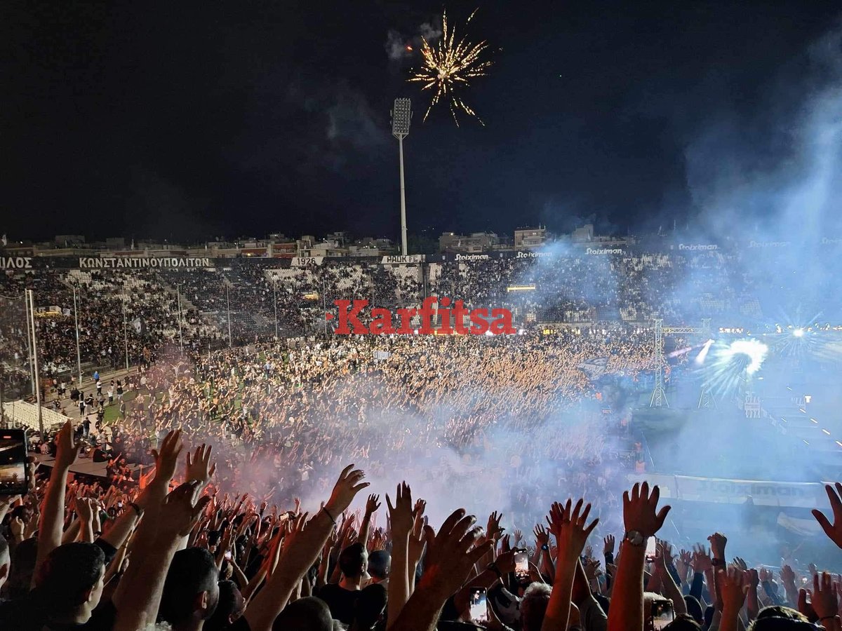 #PAOK #ARISPAOK #ΠΑΟΚ 
Πανδαιμόνιο εντός και εκτός Τούμπας! 
karfitsa.gr/reportaz/thess…