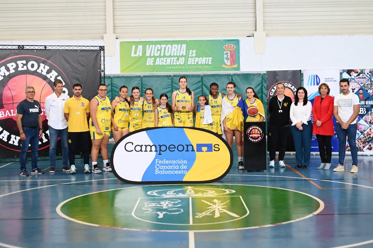 FCBaloncesto's tweet photo. 🏆 #PreInfantilFem
🇮🇨 #CC2024

🥇 @cbislascanarias
🥈 @RCNT_BALONCESTO
🥉 @LKLaguna
4️⃣ @LionsBasket

🎉 #Enhorabuena

📸 @fcbaloncesto https://t.co/9TTIbGQ50I