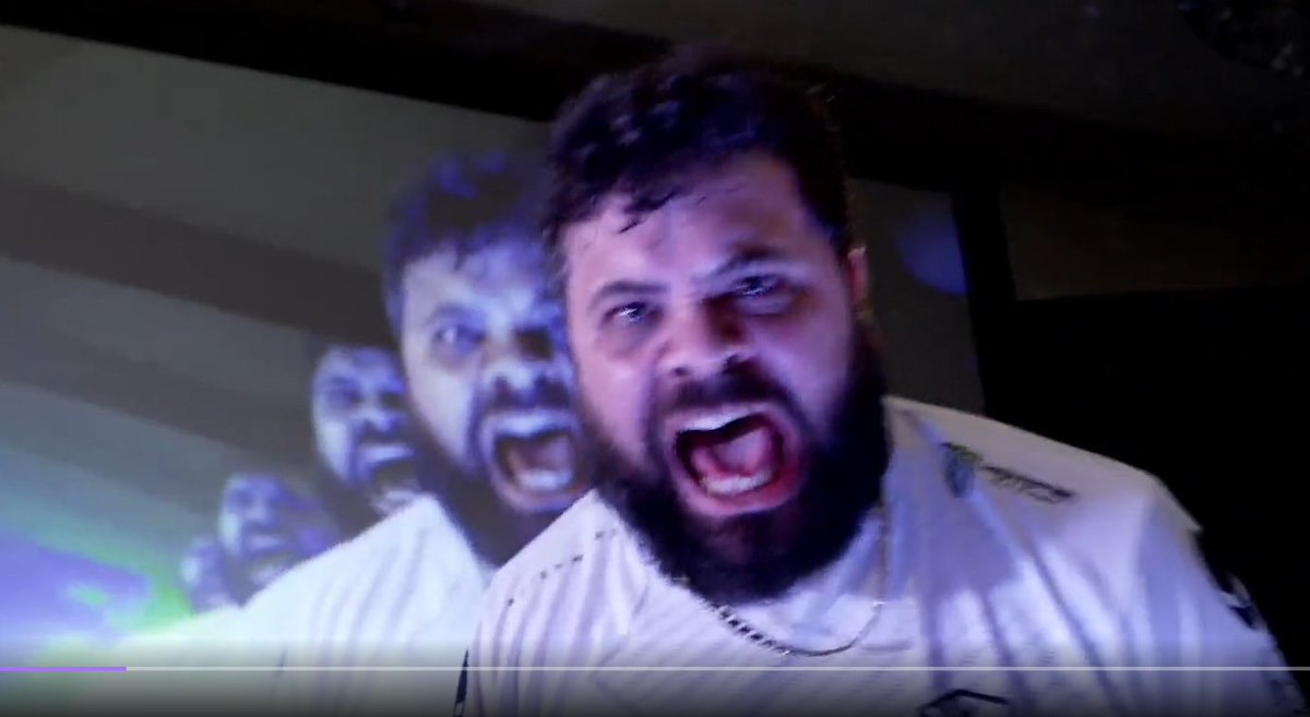 LudwigAhgren's tweet image. hungrybox is dope cause he'll beat the 2nd best player in central texas then have one of the greatest popoffs of all time