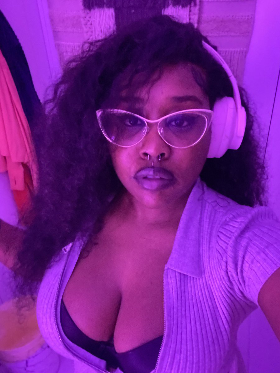 play cash cobain #prettygirls<3slizzy