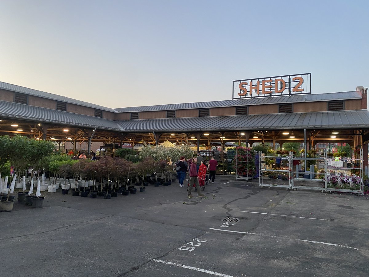 EasternMarket's tweet image. Flower Day 2024 snapshots. 📸
#easternmarket #detroit #flowerday #flowerseason #flowers