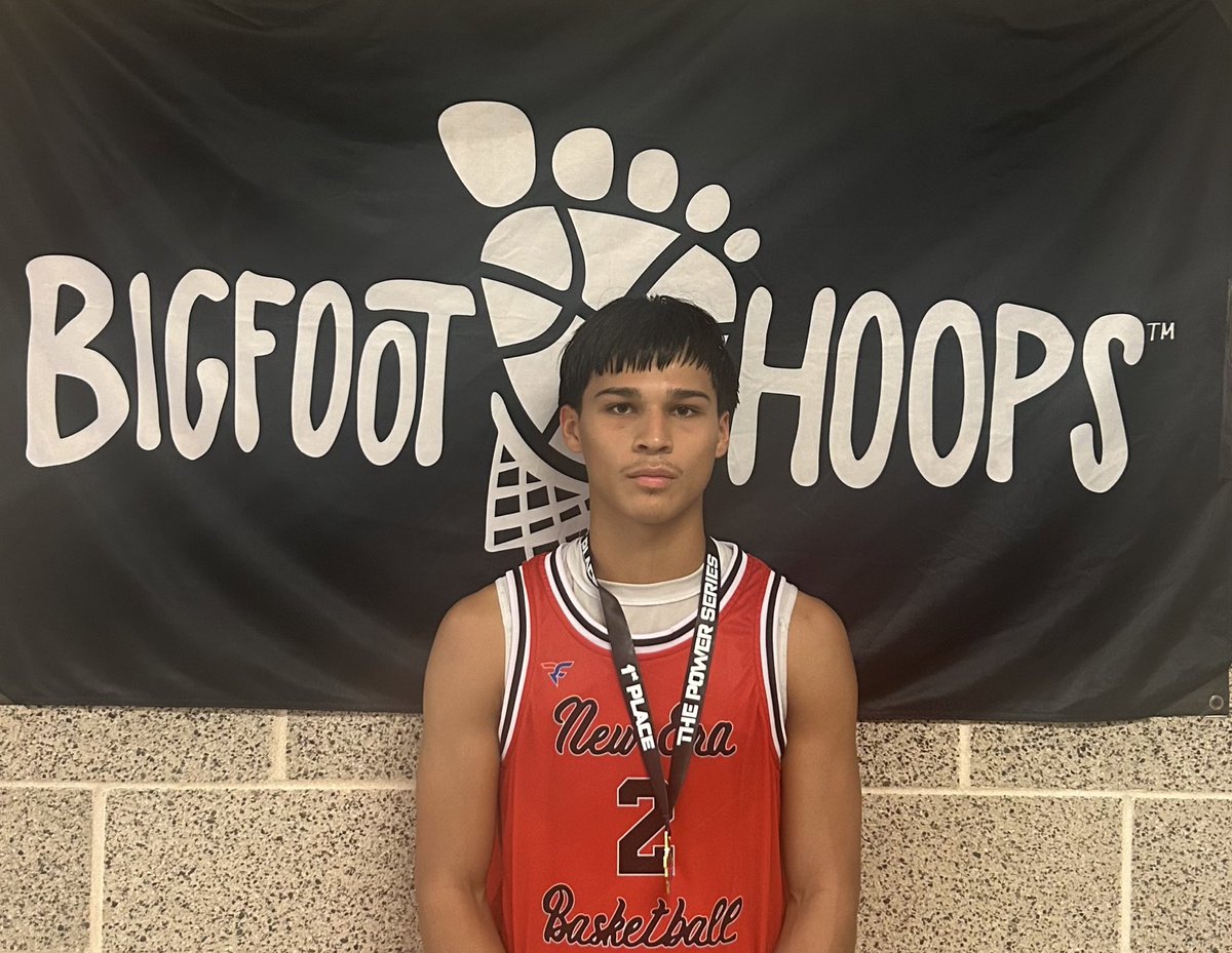 2025 Jakob Acosta is an offensive threat. The 5’11 guard can put it on the floor and use swift moves to create driving lanes, drill threes in bunches, and he brings intensity while competing. @jakobacosta02