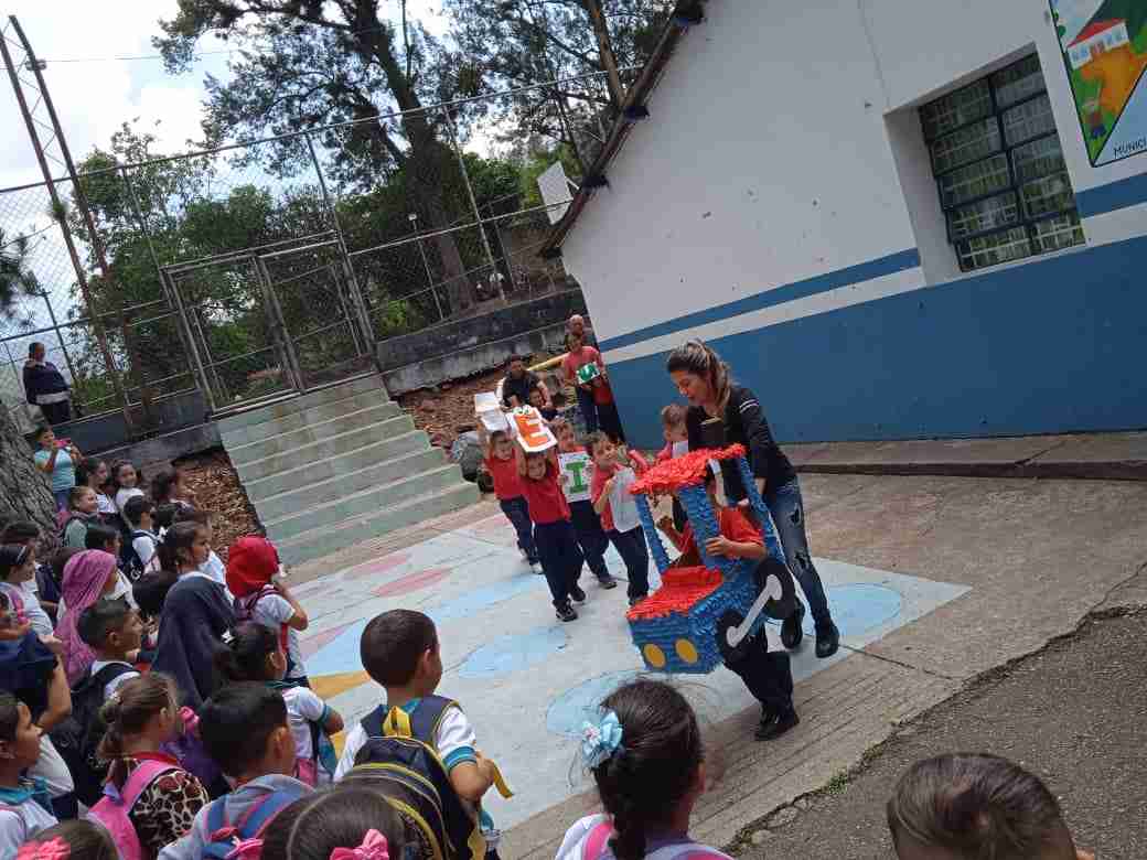 ESCUELA NACIONAL EL FICAL tweet media