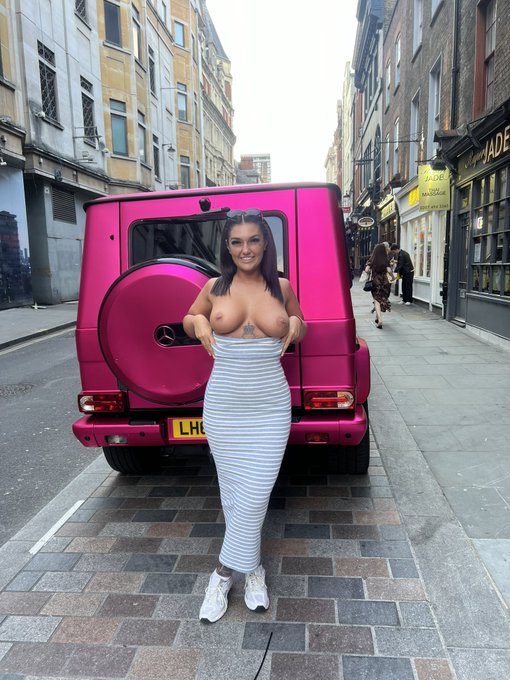 BONK ME FOR FREE AND LET ME FILM IT 💕 https://t.co/72lF4PXDYK