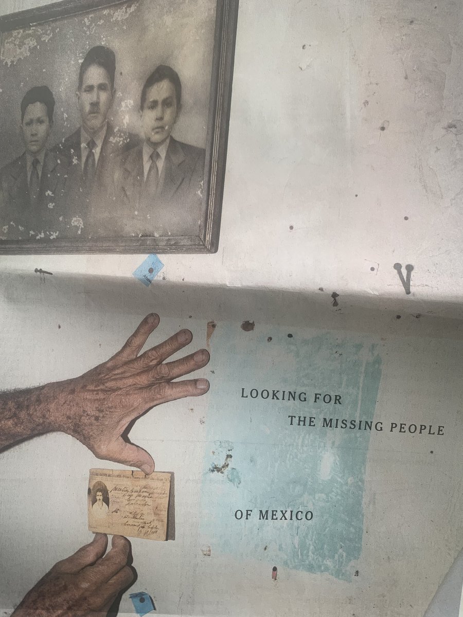 Hoy en el @nytimes la terrible historia de los decenas de miles de desaparecidos en México a través de las fotografías de Manuel Bayo Gisbert blog.basearts.com/2024/05/08/ny-…