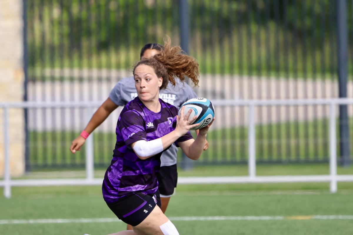 Women’s D2 Championship bout coming up on @therugbynetwork - 12p ET. Tampa Bay 🏴‍☠️ 🆚 Phoenixville 🐎