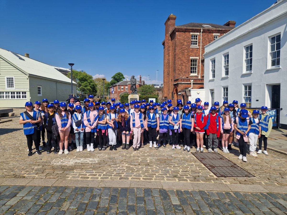 Here we are at HMS Dockyard. Beautiful afternoon with lots of tours and lots of exciting information… and the first costume change for Admiral Walsh. ⚓️
