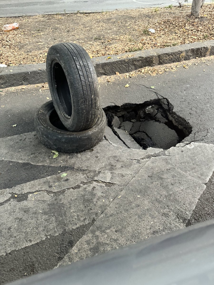 gfaciom's tweet photo. Estas son las cosas que deberían tomar en cuenta en sus propuestas los partidos políticos más que pensar en idear la forma de robar más dinero 🫠 https://t.co/F167lD1wsZ