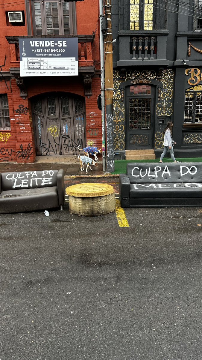 jovem não tão mística tweet media