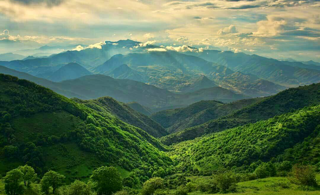 Even the literal land of Iran rejects this regime.

This beautiful landscape in East Azerbaijan swallowed up the cancerous parasite known as Ebrahim Raisi.

Long live Iran.
