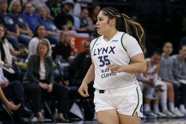 And as for Pili, she says she appreciates the support from Minnesota in general, but especially from the Samoan and Native community #NativeAthlete #Inupiaq #Samoan #WNBA #Lynx buff.ly/3V4SbM9